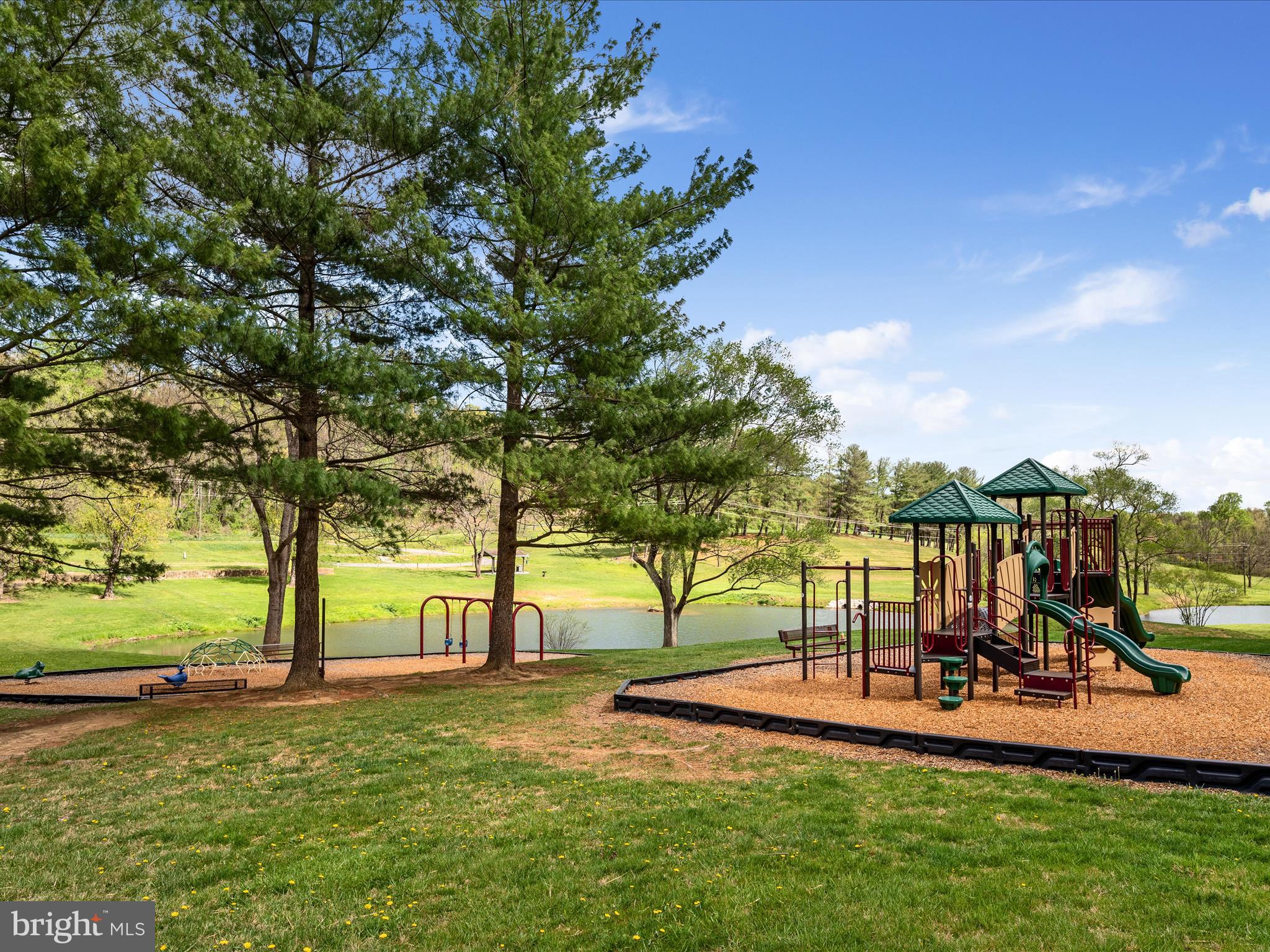 SHAWNEELAND - Residential