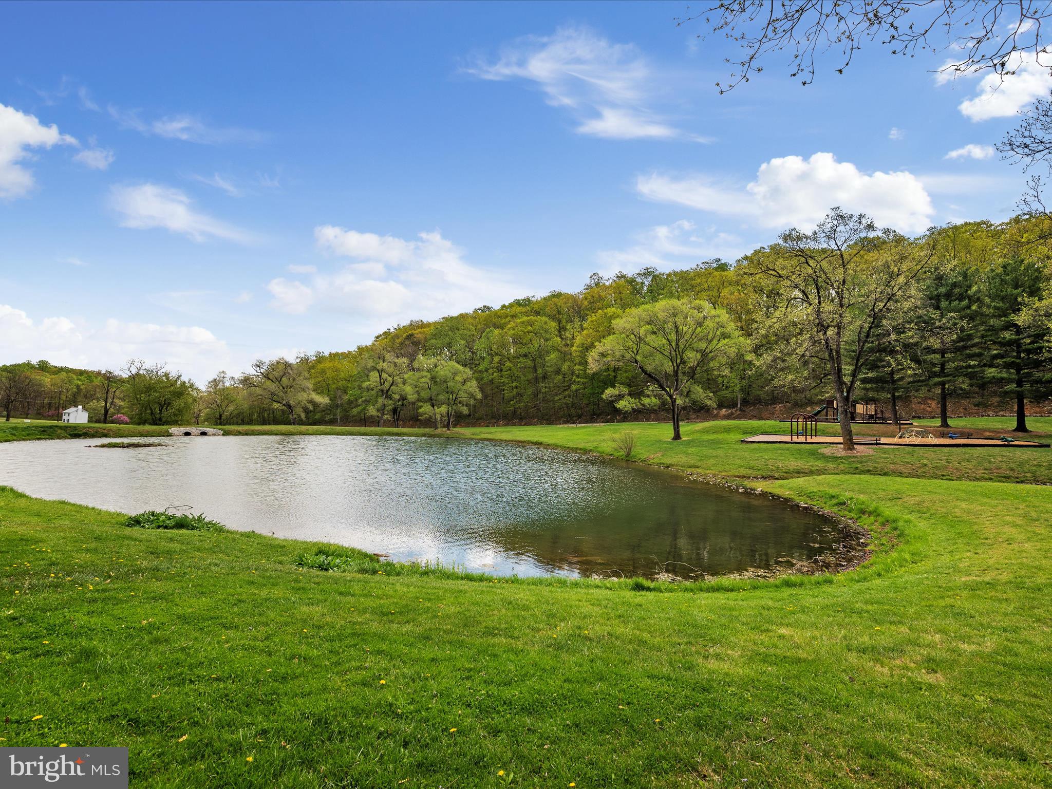 SHAWNEELAND - Residential