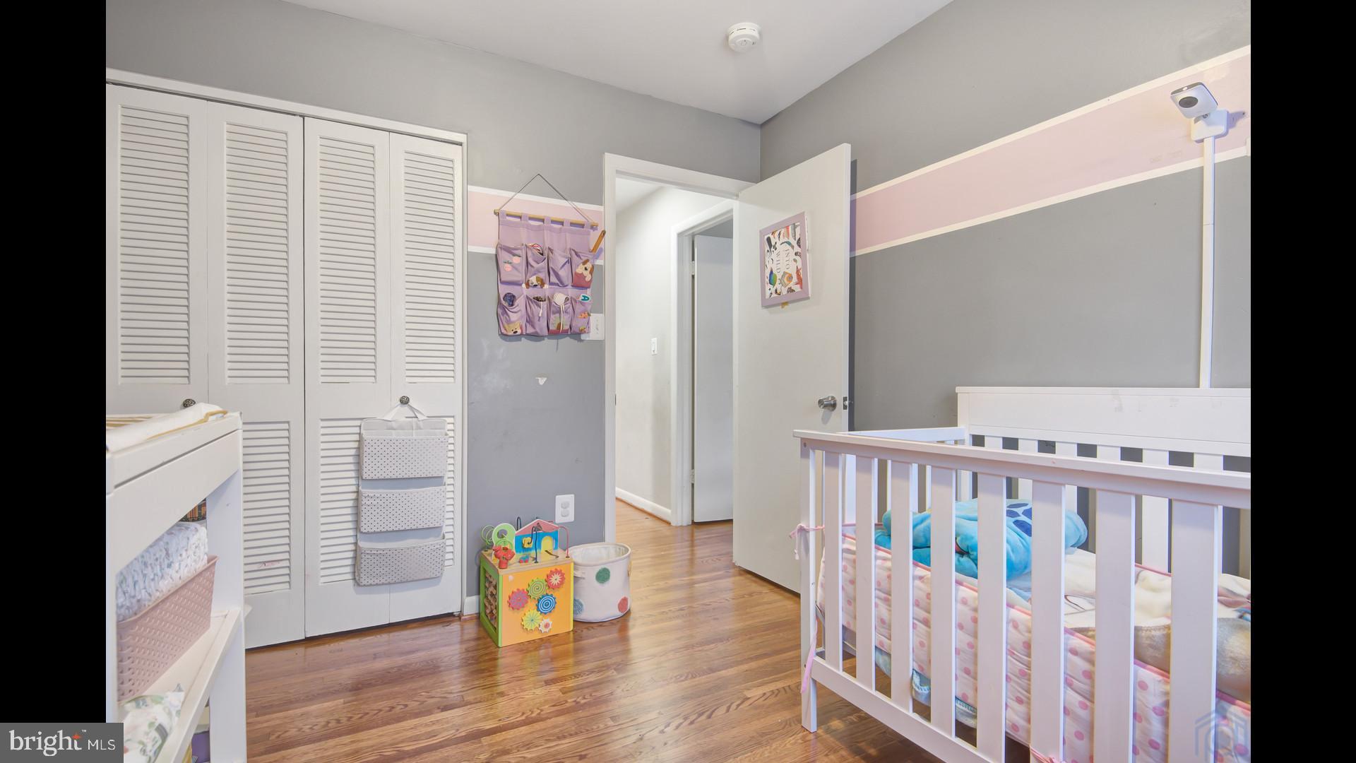 CREST PARK - Residential