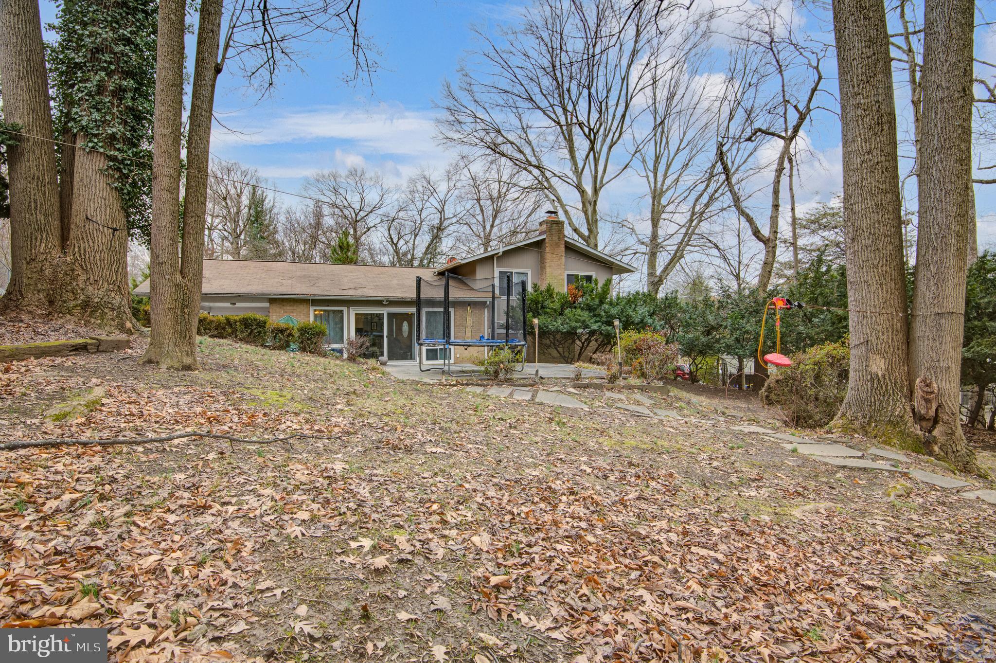 CREST PARK - Residential