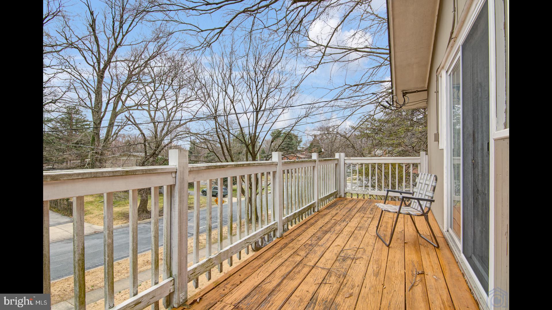 CREST PARK - Residential