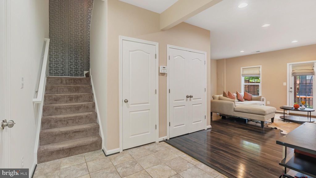 Photo of 25158 Fluvial Terrace, ALDIE, VA 20105 (MLS # VALO2124244)