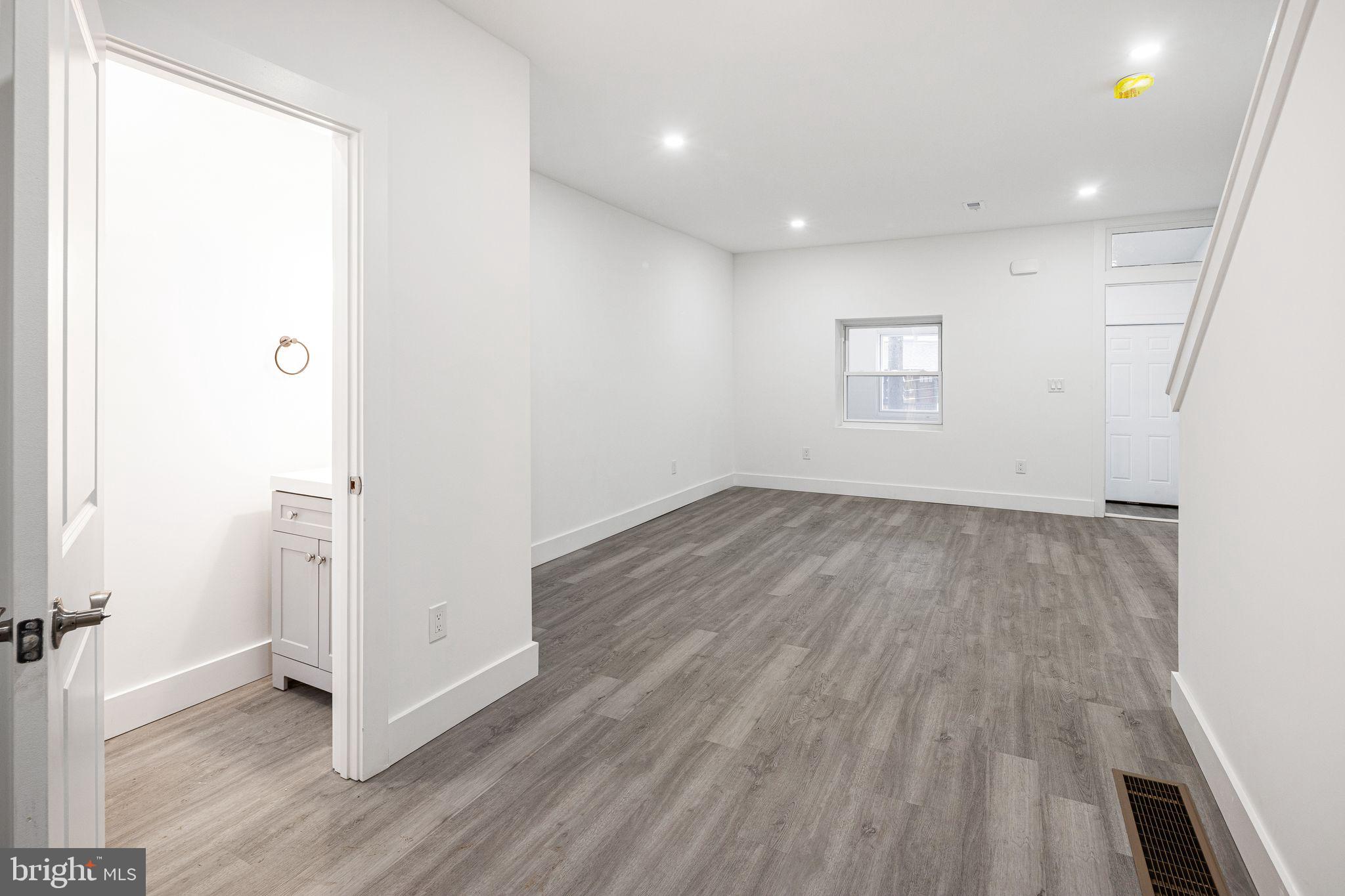 MT AIRY - Residential