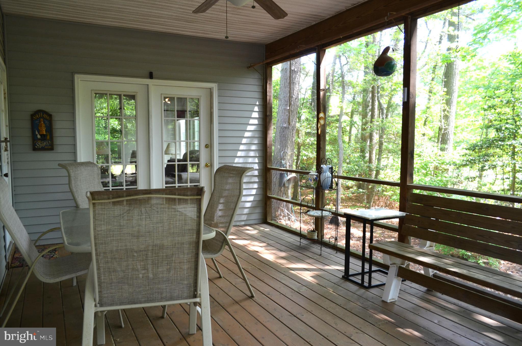 GOLF CLUB SHORES III - Residential