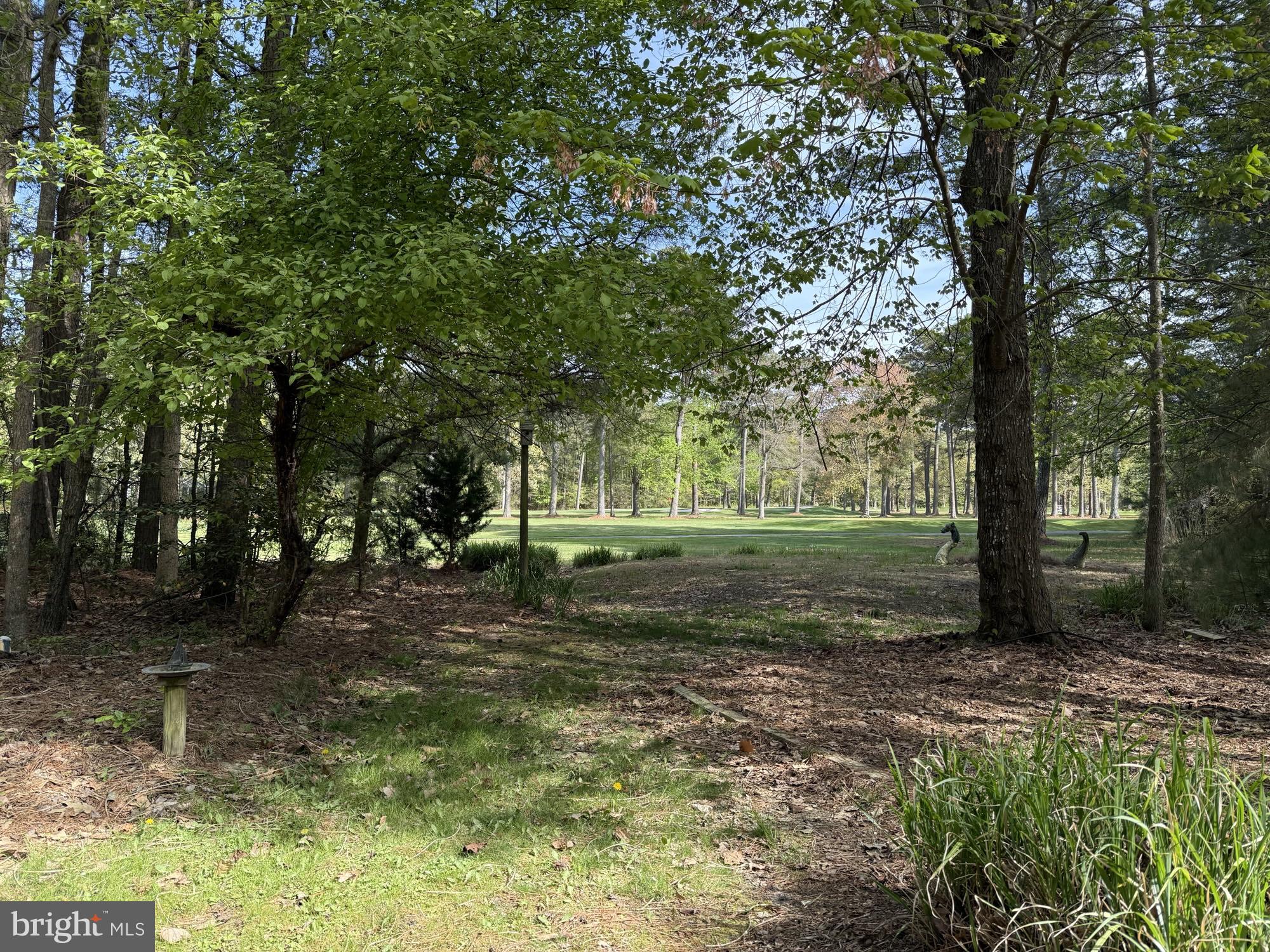 GOLF CLUB SHORES III - Residential