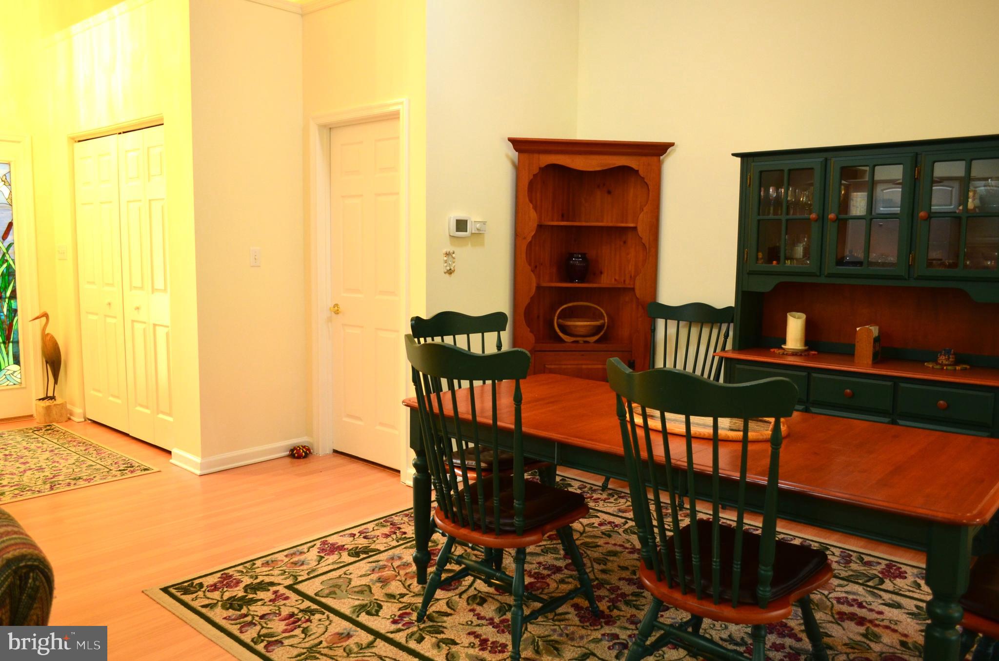 GOLF CLUB SHORES III - Residential