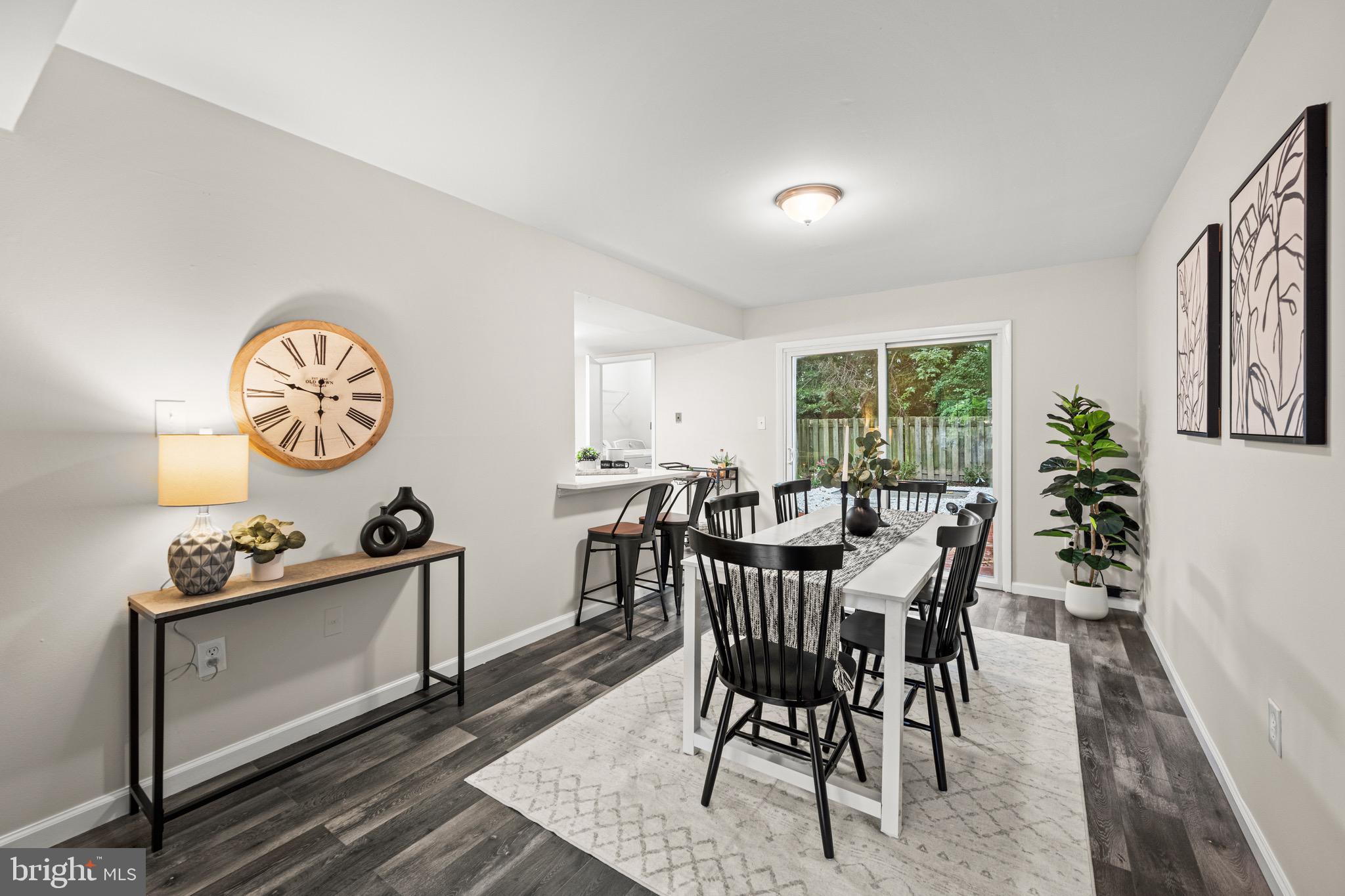 5484 GREEN DORY LANE