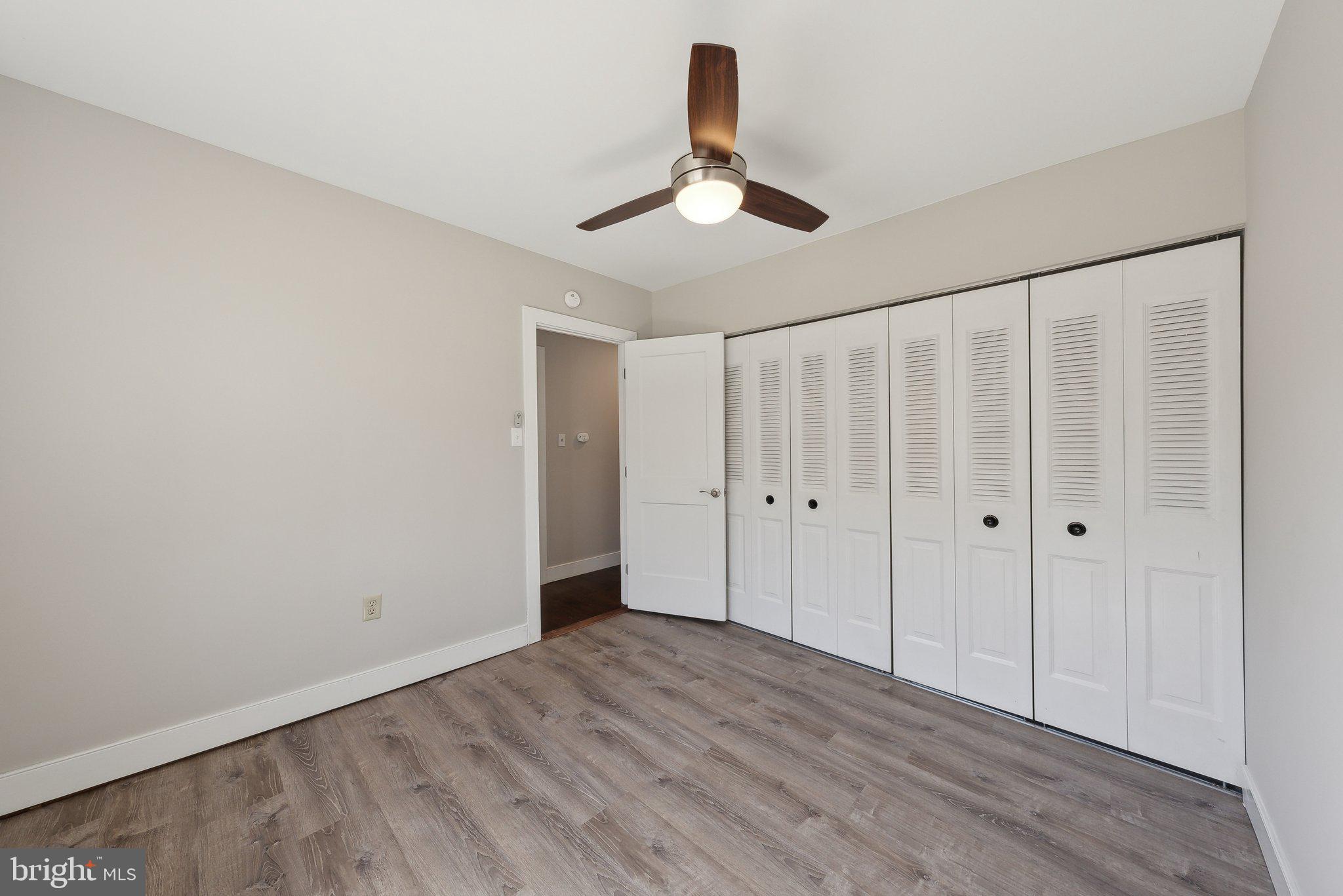 STONEYBROOKE - Residential