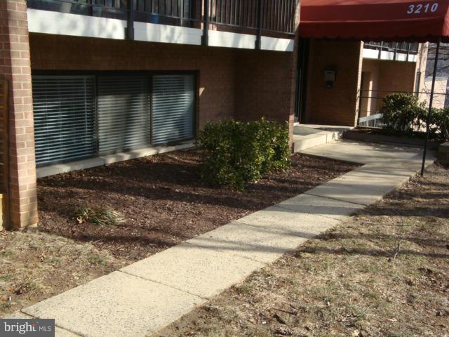 BOLLING BROOK - Residential