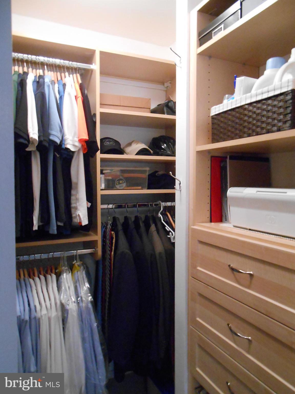 BOLLING BROOK - Residential