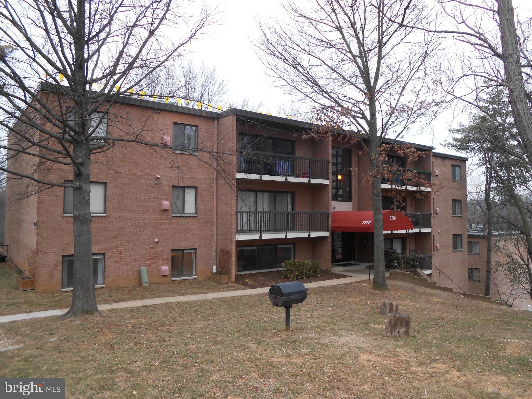 BOLLING BROOK - Residential