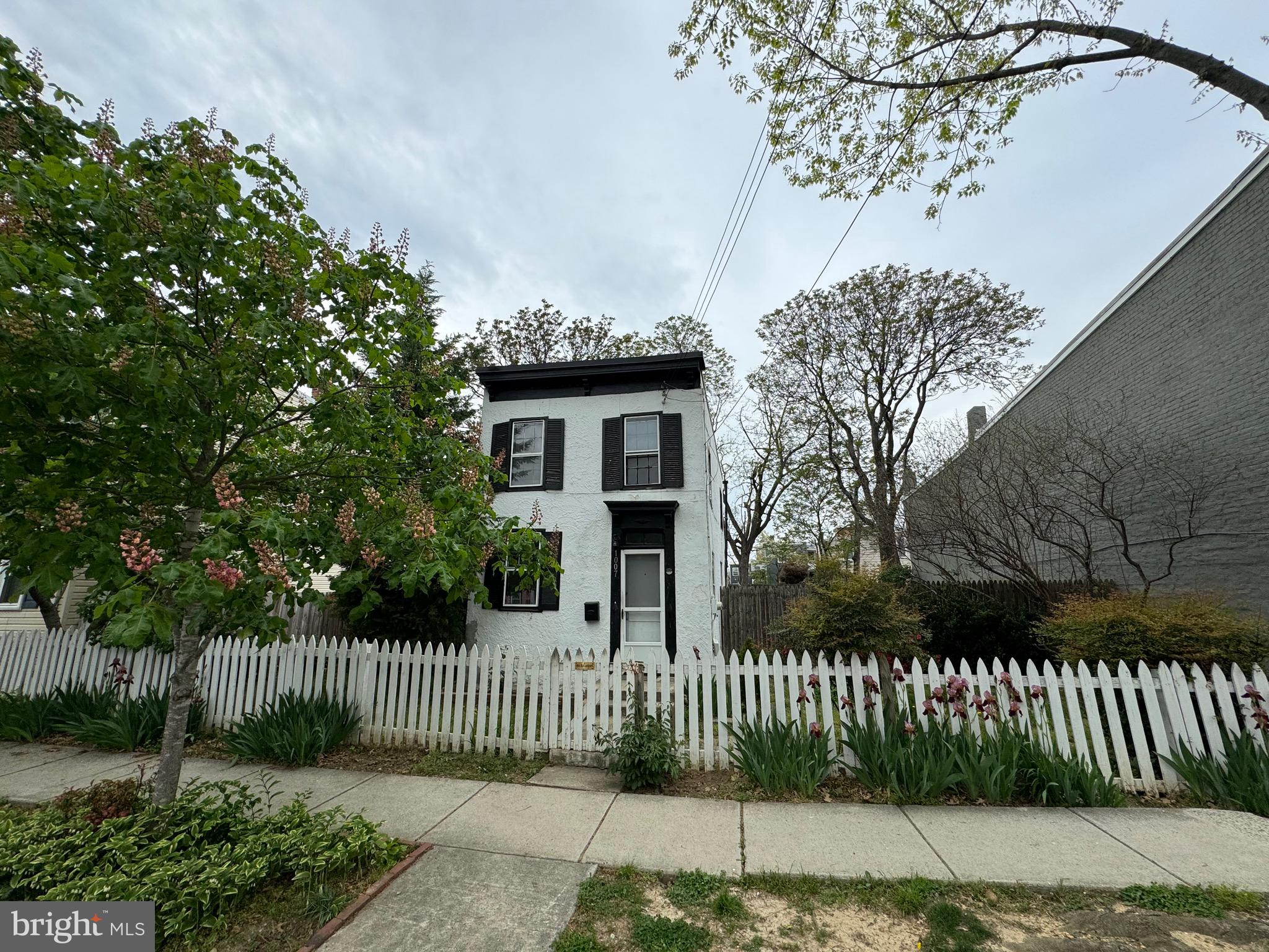 OLD TOWN - Residential