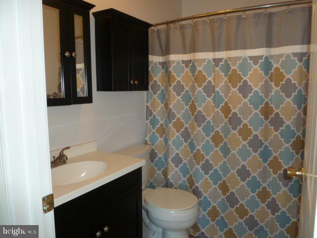 GLEN HOLLOW - Residential