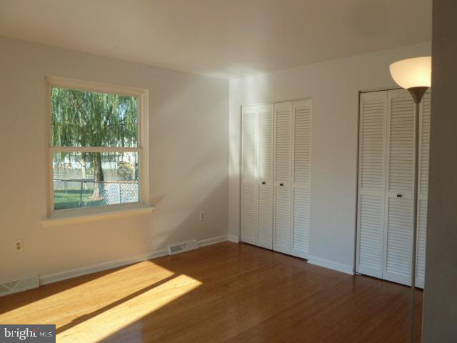 GLEN HOLLOW - Residential