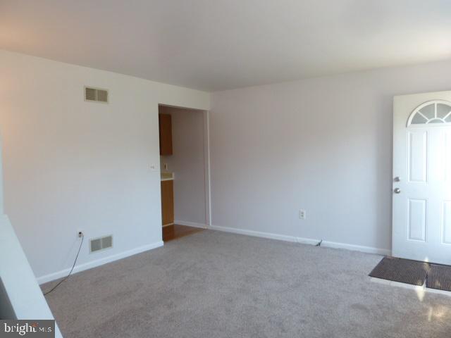 GLEN HOLLOW - Residential