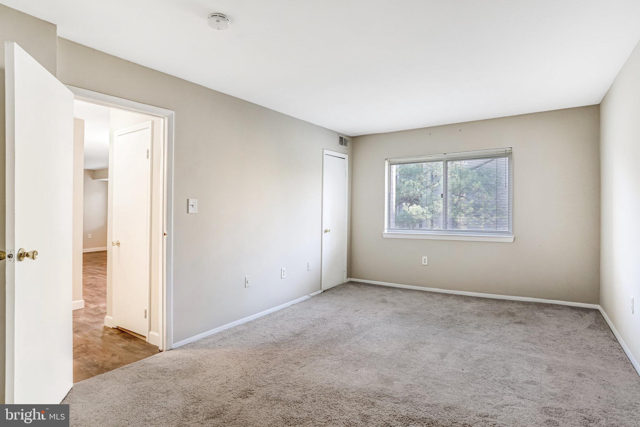 BETHESDA PARK - Residential