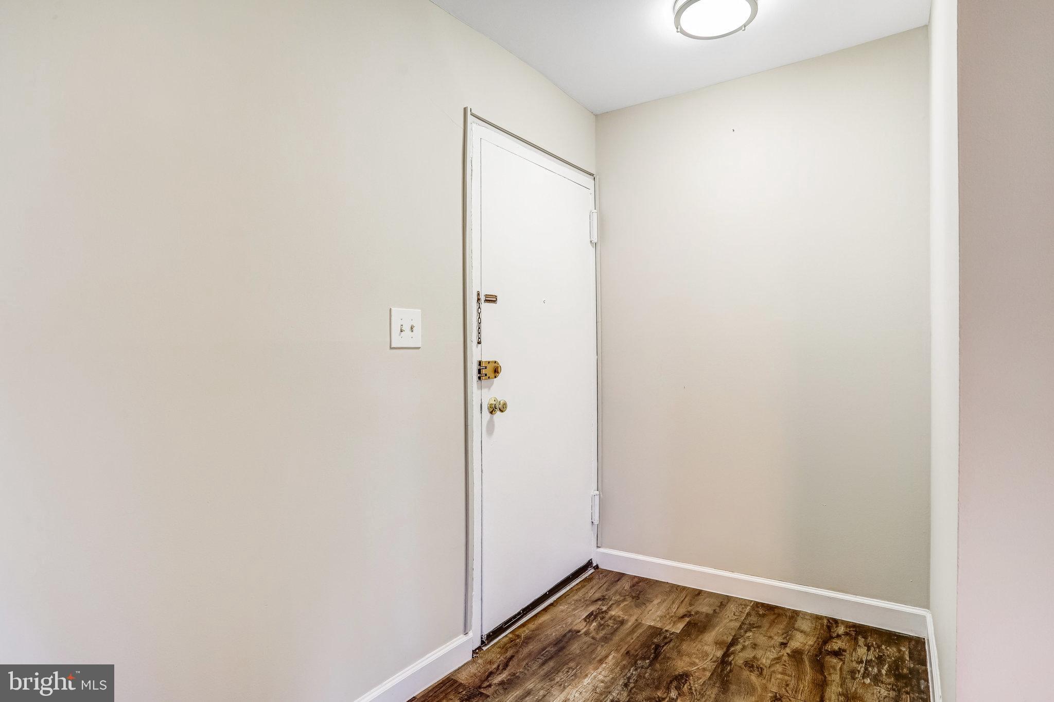 BETHESDA PARK - Residential