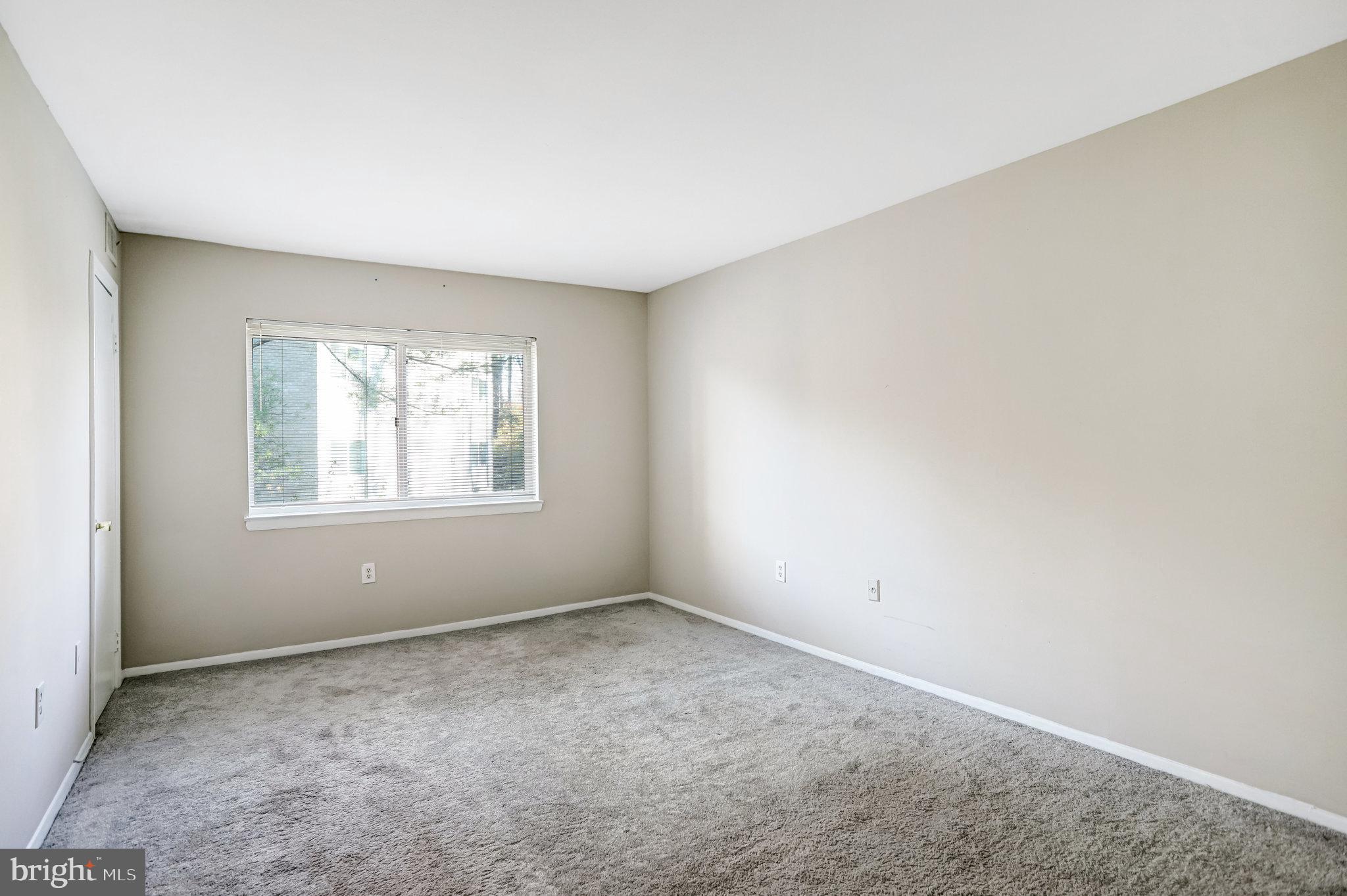 BETHESDA PARK - Residential