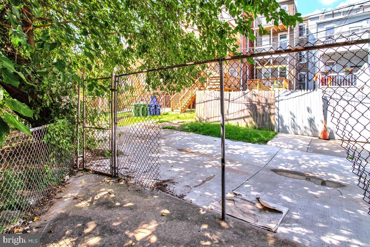 RESERVOIR HILL - Residential