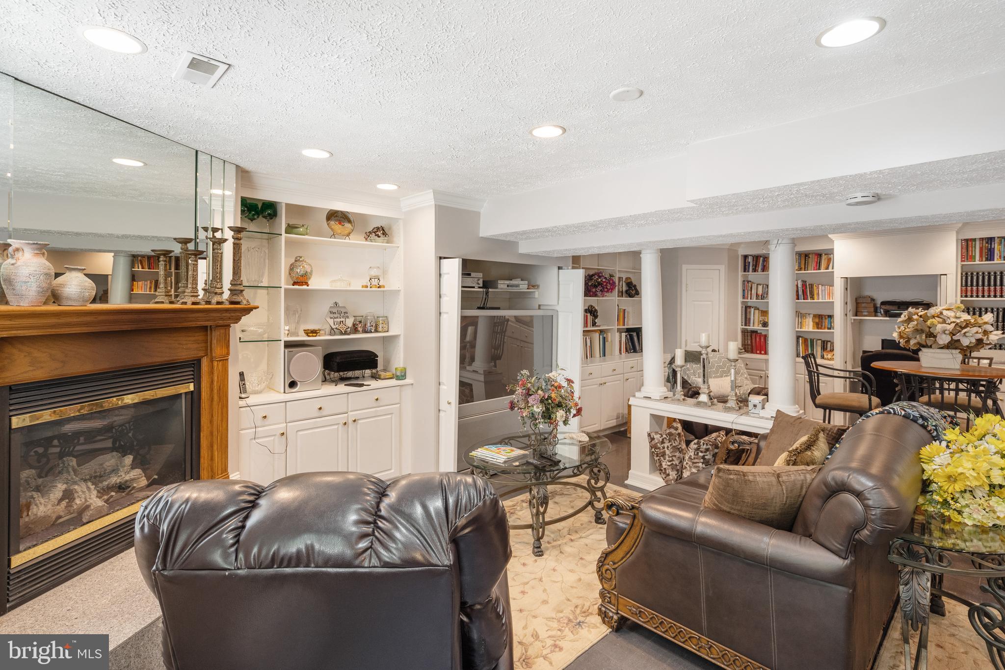 LYONSWOOD - Residential