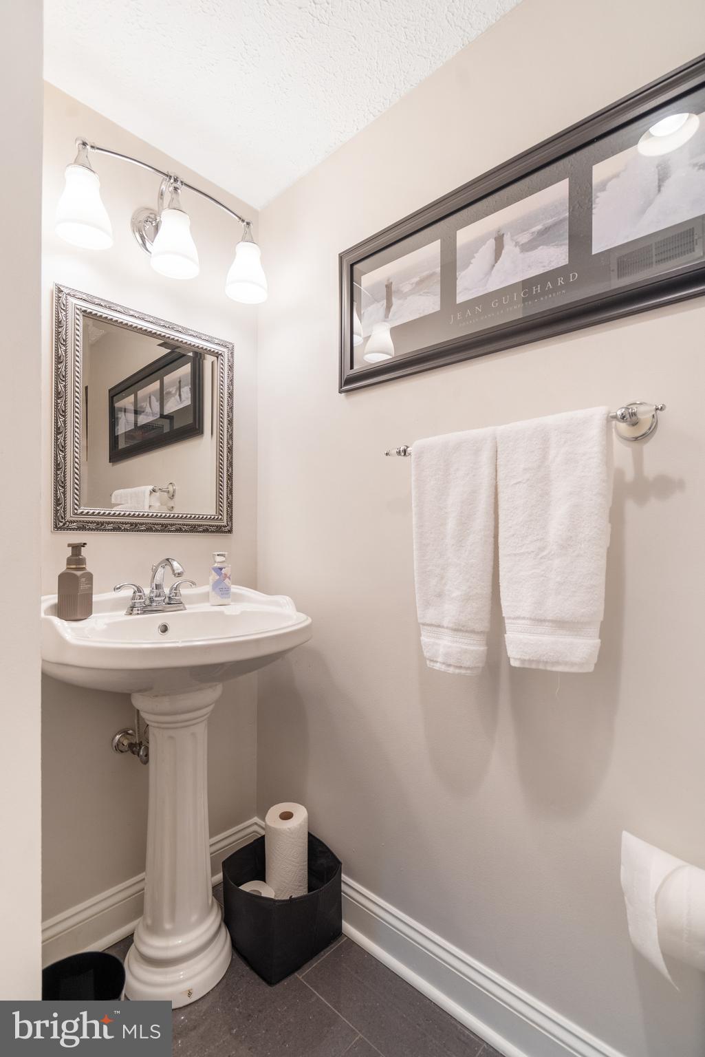 LYONSWOOD - Residential