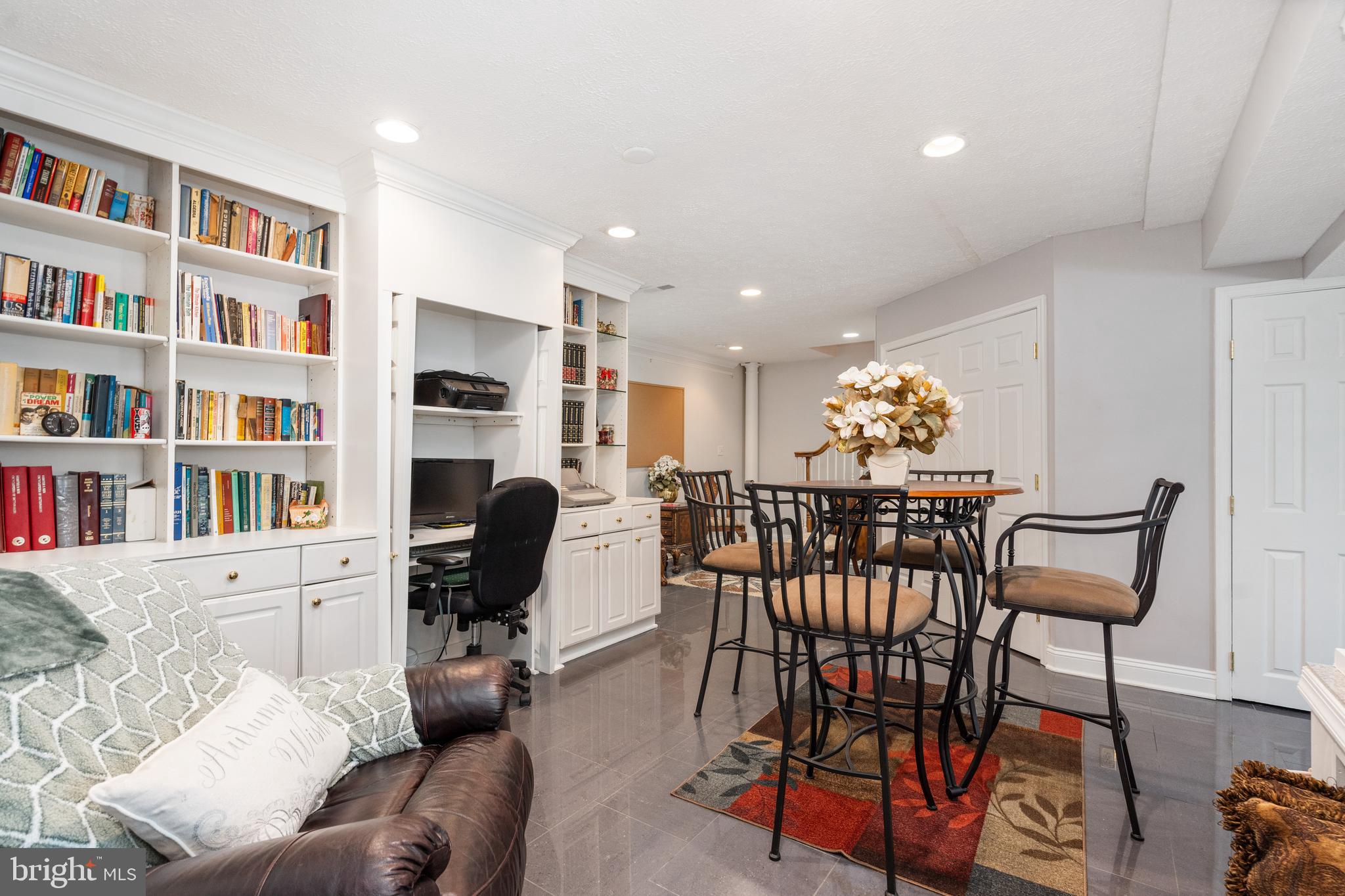 LYONSWOOD - Residential