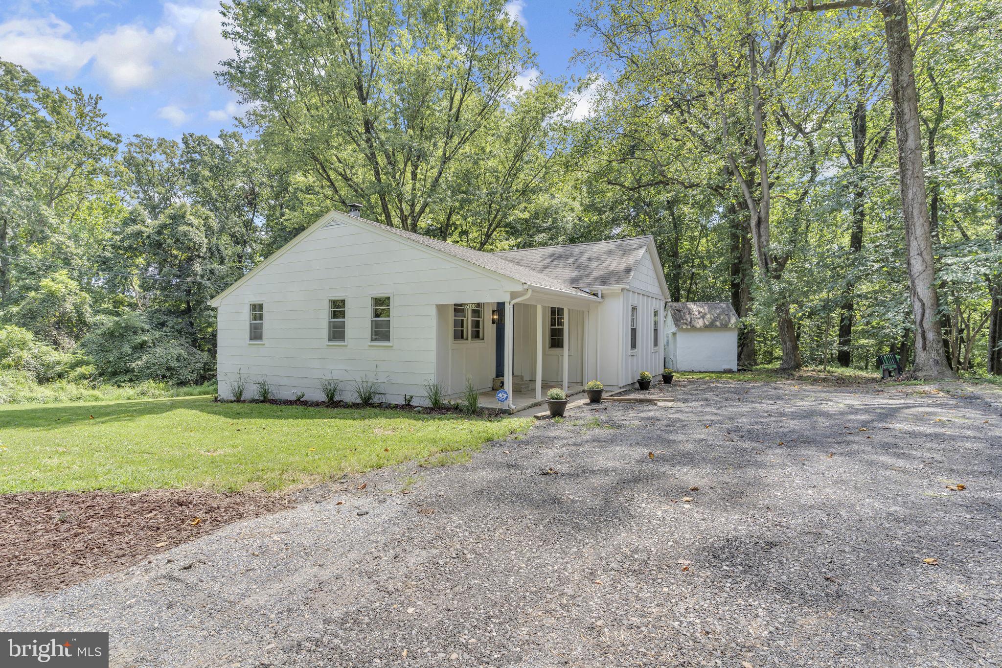 FORT WASHINGTON - Residential