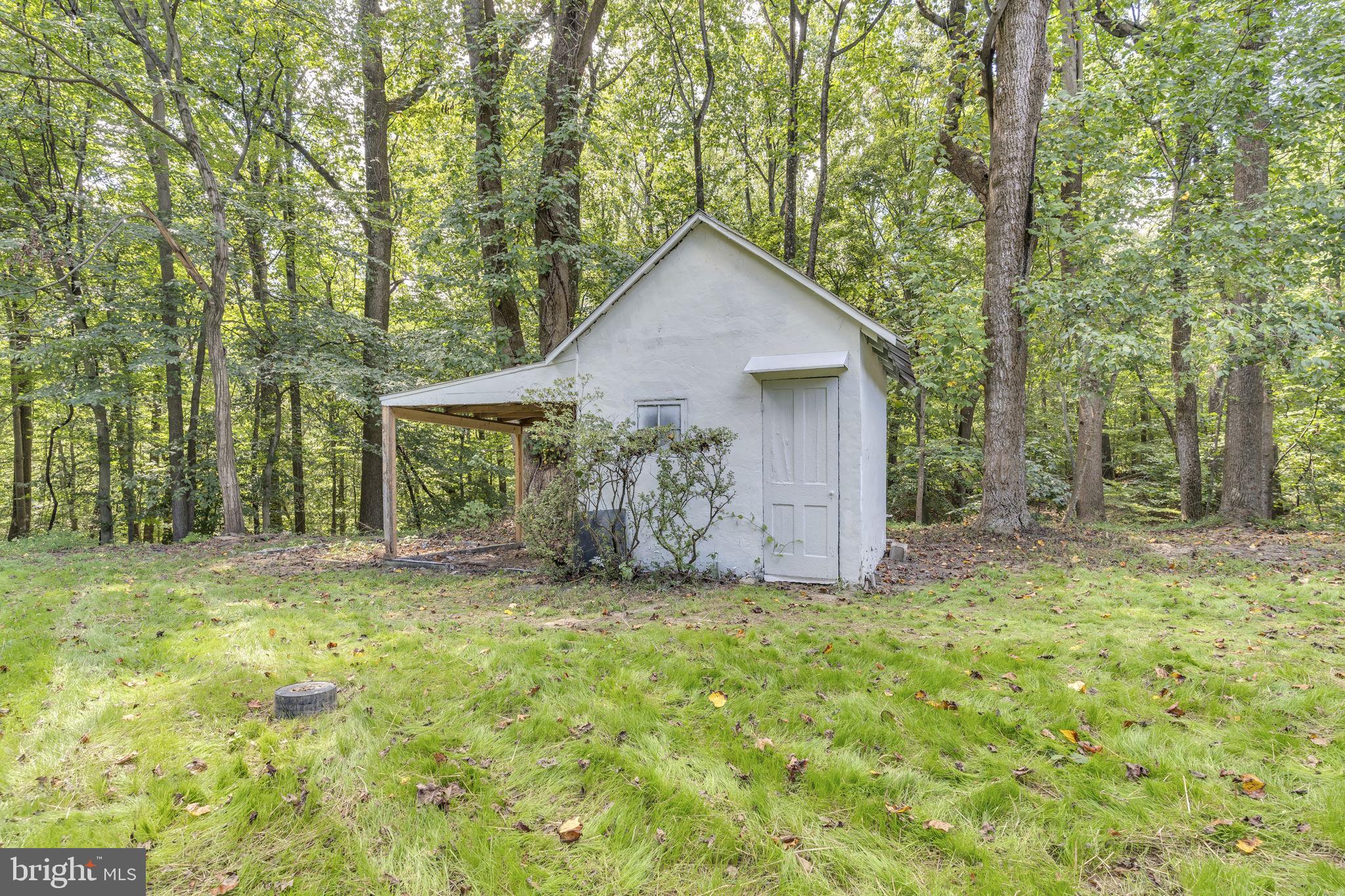 FORT WASHINGTON - Residential