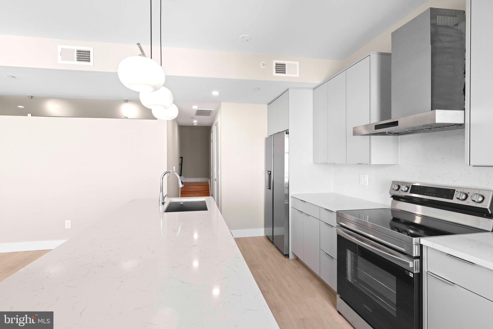 BRIDESBURG - Residential Lease