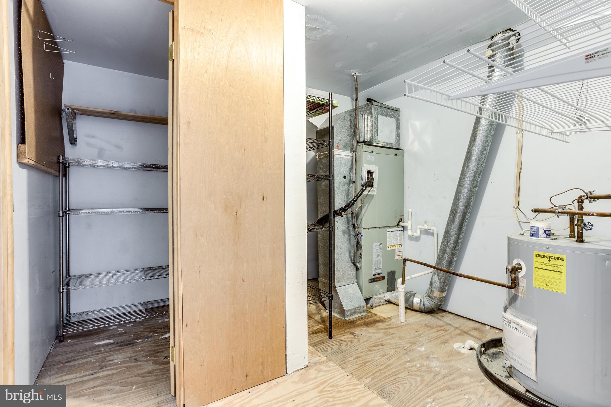 WOODLAND VILLAGE - Residential