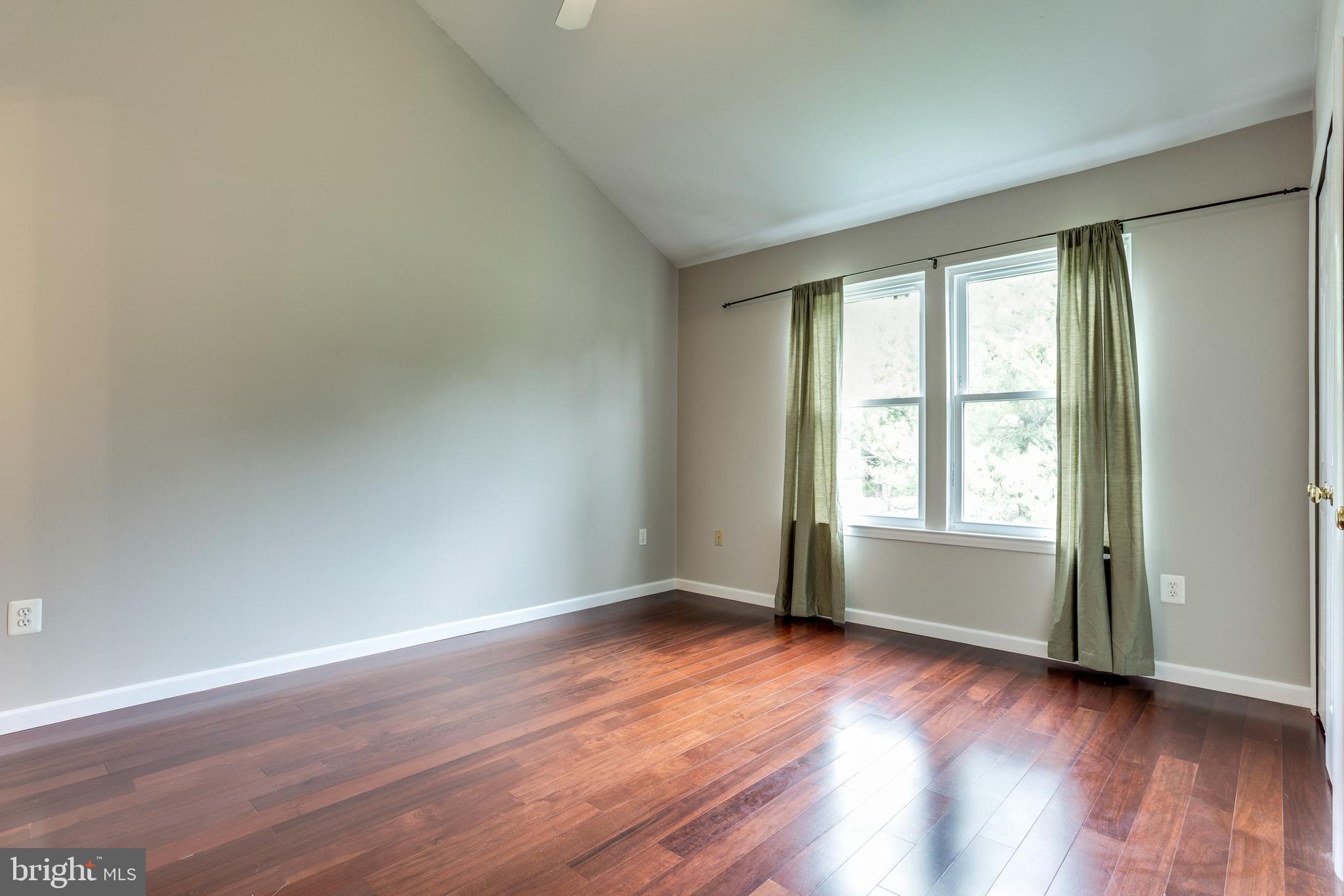 WOODLAND VILLAGE - Residential