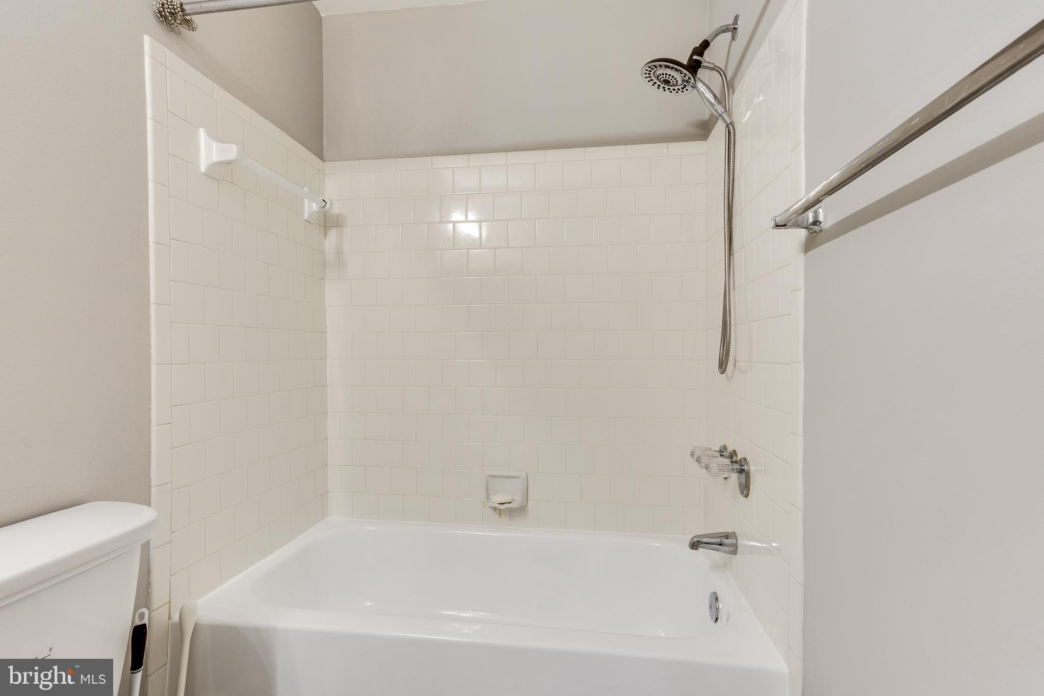 WOODLAND VILLAGE - Residential