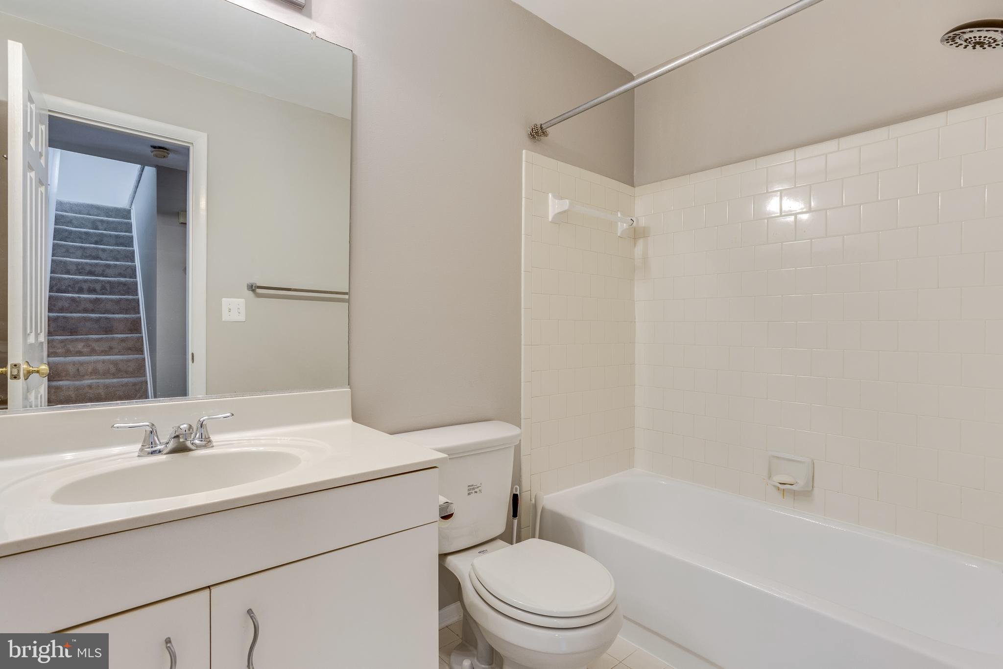 WOODLAND VILLAGE - Residential