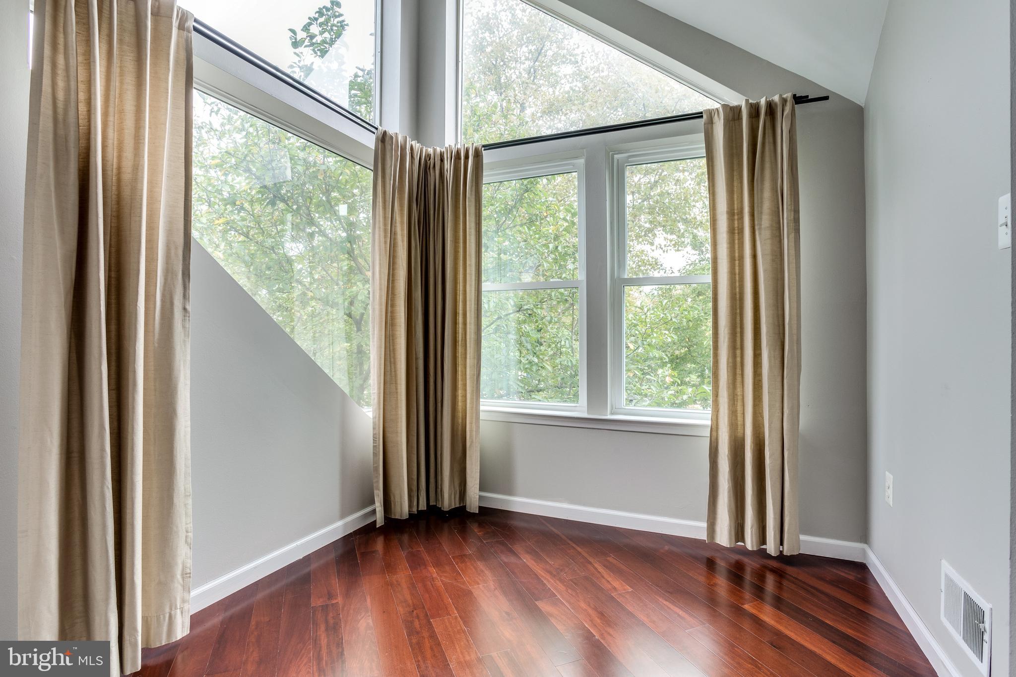 WOODLAND VILLAGE - Residential