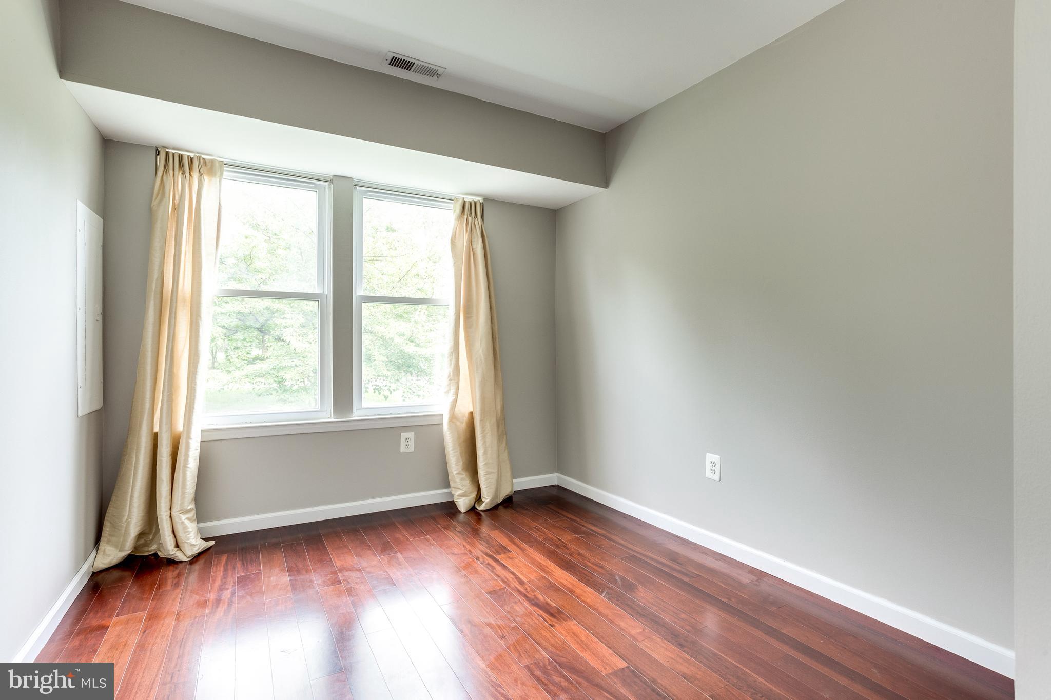 WOODLAND VILLAGE - Residential