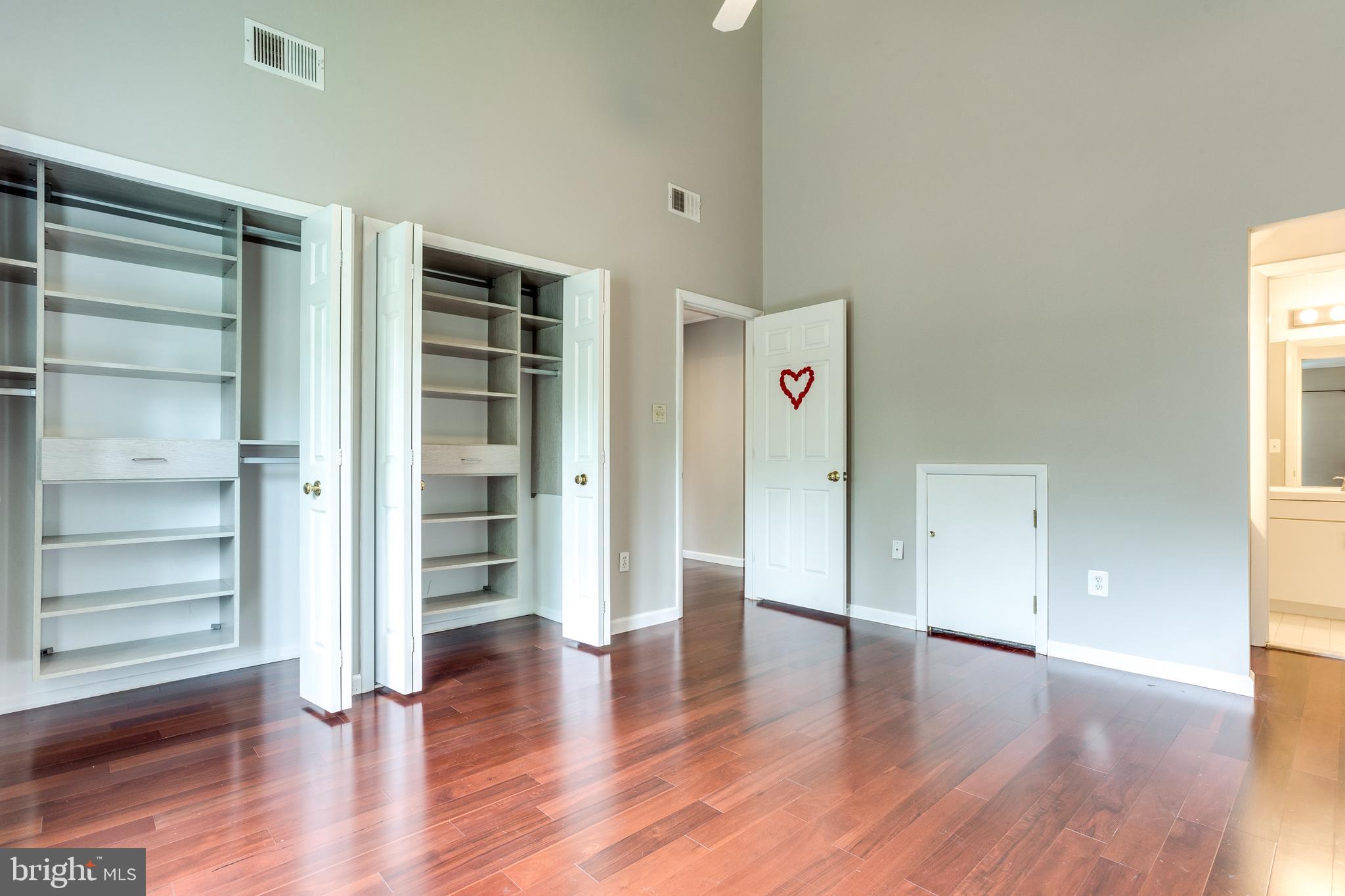 WOODLAND VILLAGE - Residential