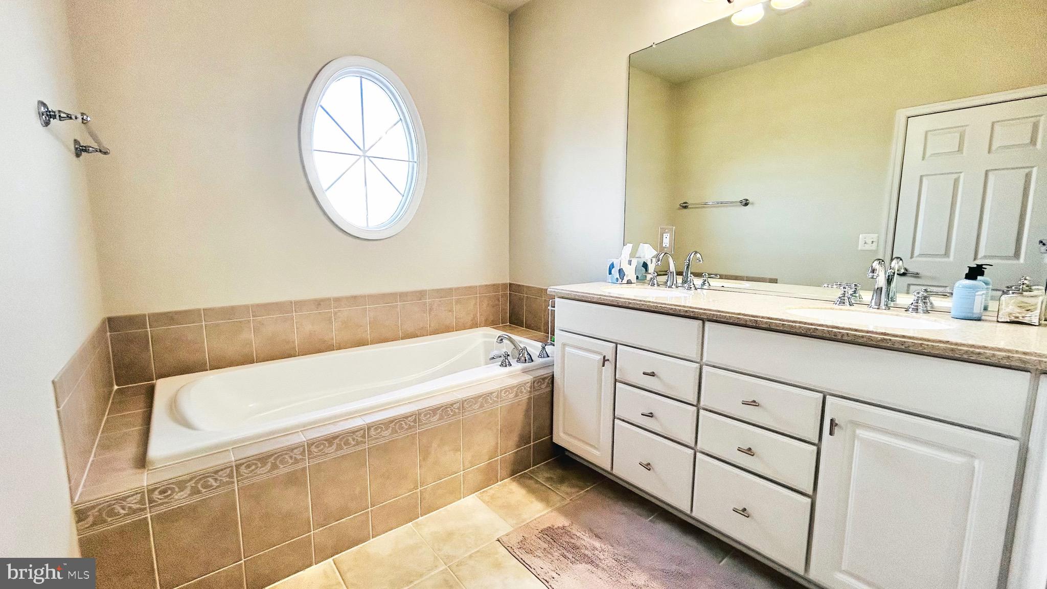 POTOMAC CLUB - Residential Lease