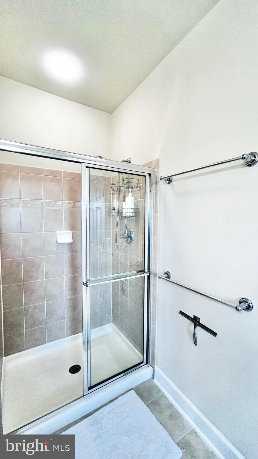 POTOMAC CLUB - Residential Lease