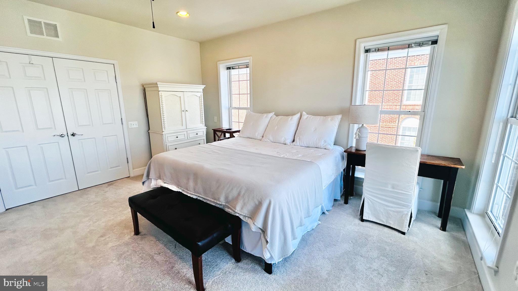 POTOMAC CLUB - Residential Lease