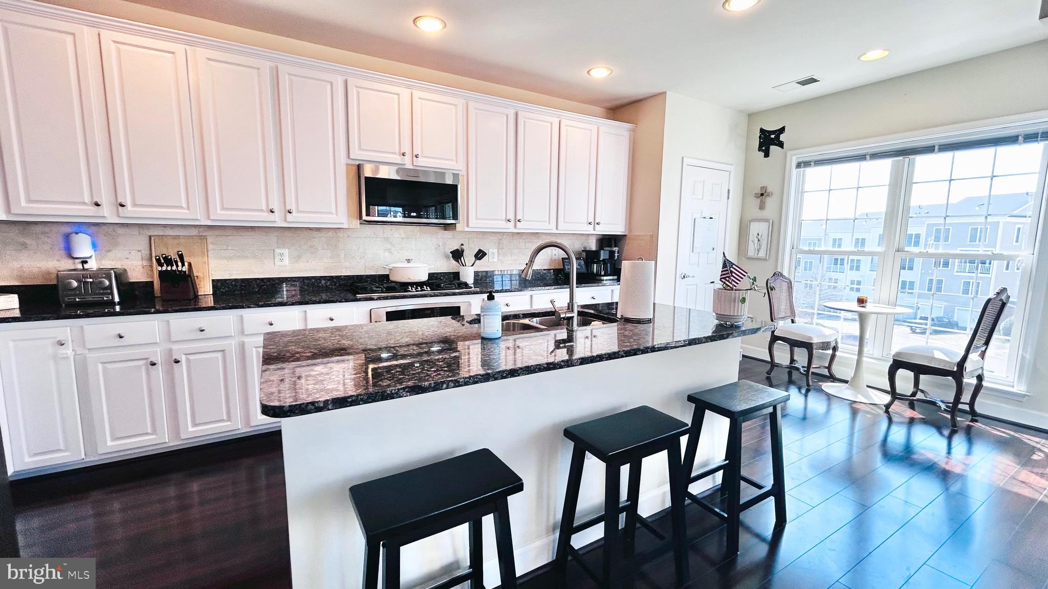 POTOMAC CLUB - Residential Lease