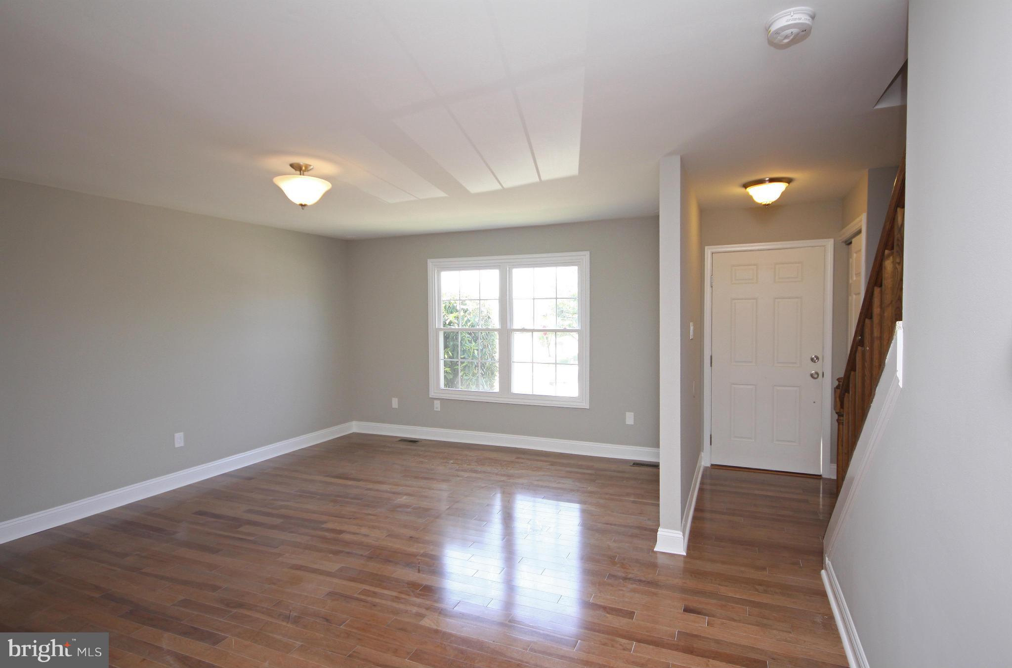 PINEDALE WOODS - Residential