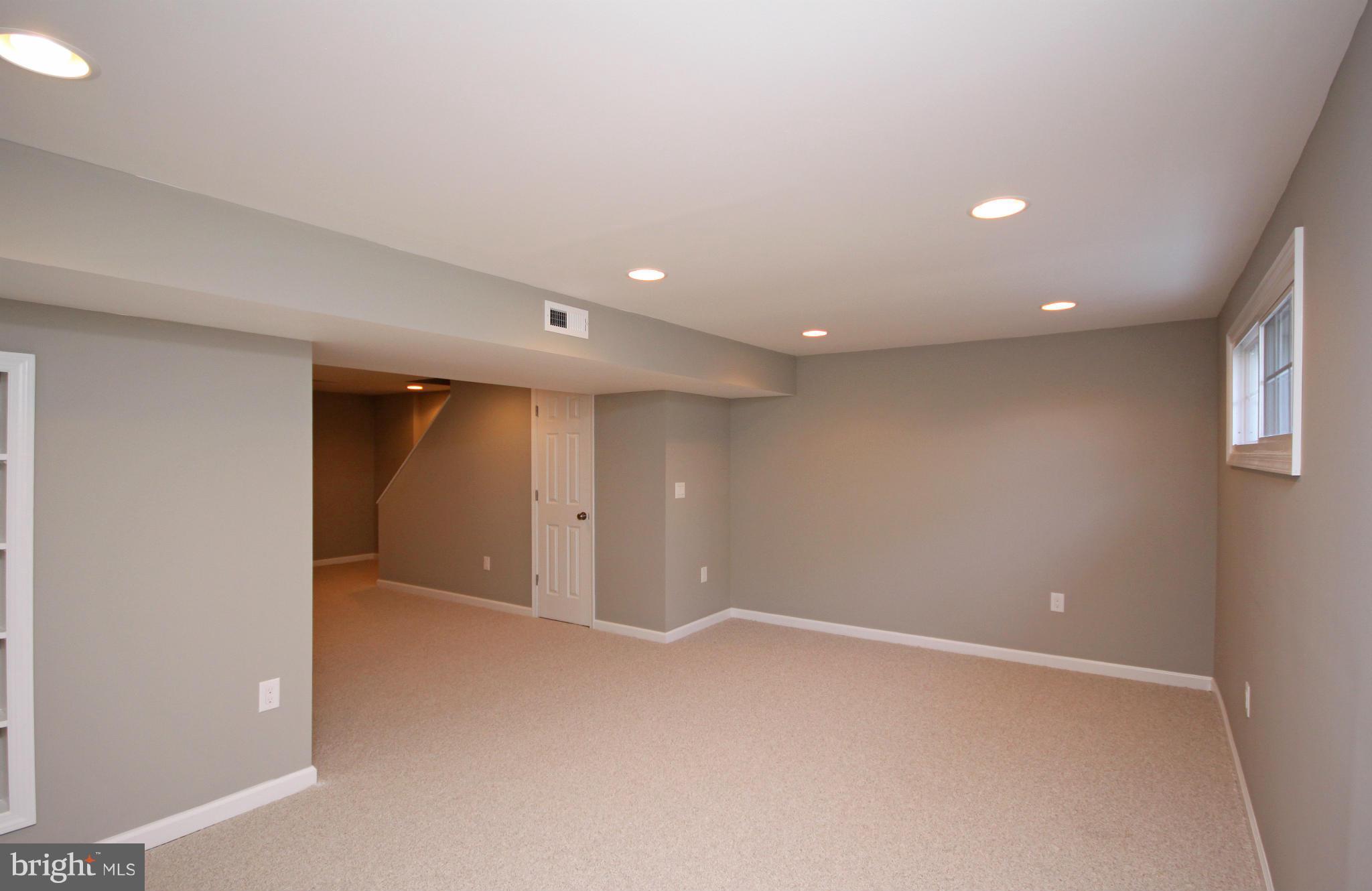 PINEDALE WOODS - Residential