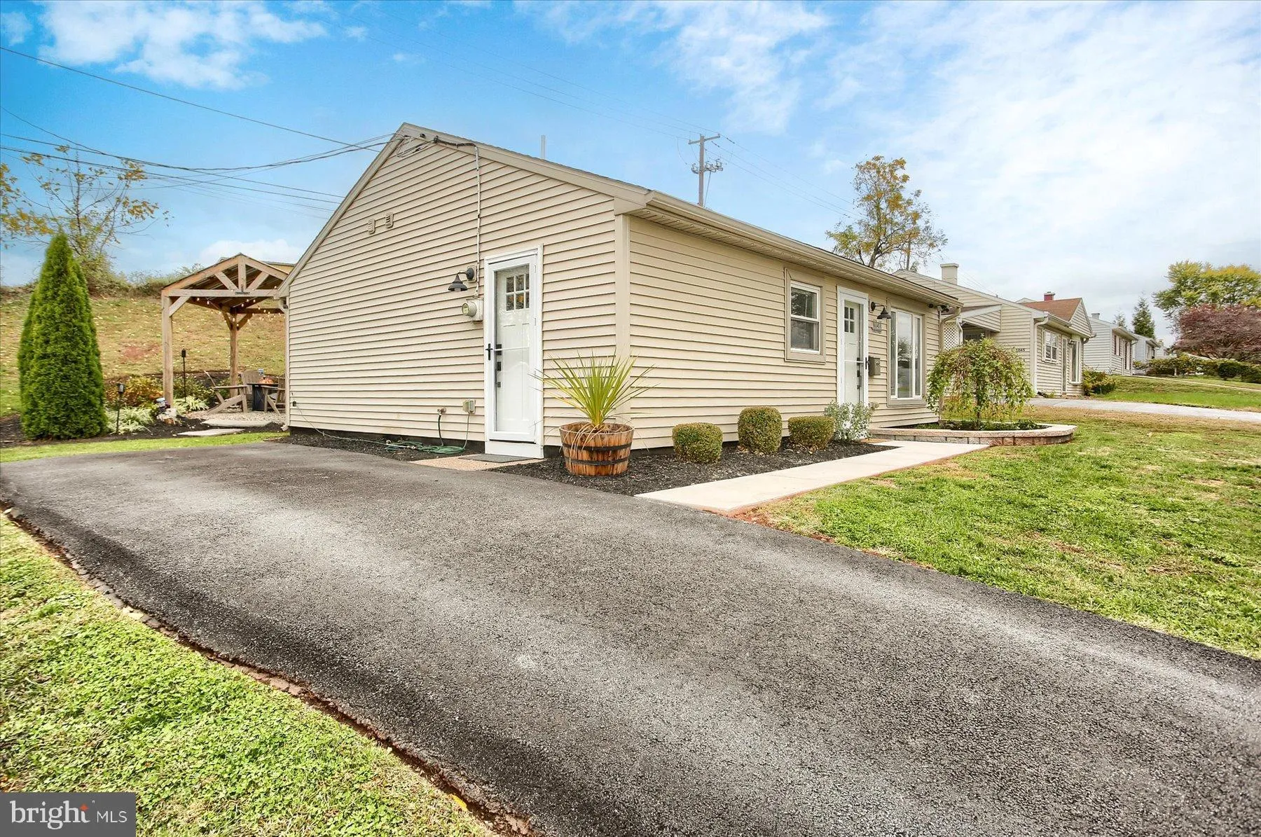 Middletown, Pennsylvania 17057, United States, 2 Bedrooms Bedrooms, ,1 BathroomBathrooms,Residential,Coming Soon,231476