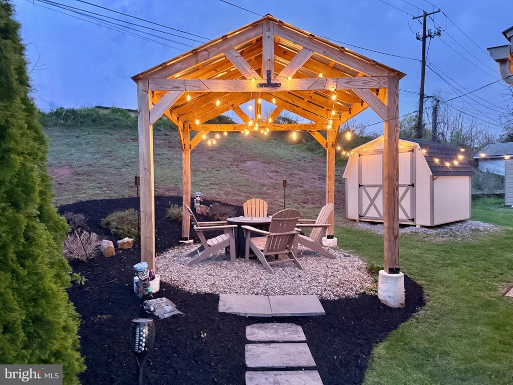 Photo of 1041 N Pine Street, MIDDLETOWN, PA 17057 (MLS # PADA2050882)