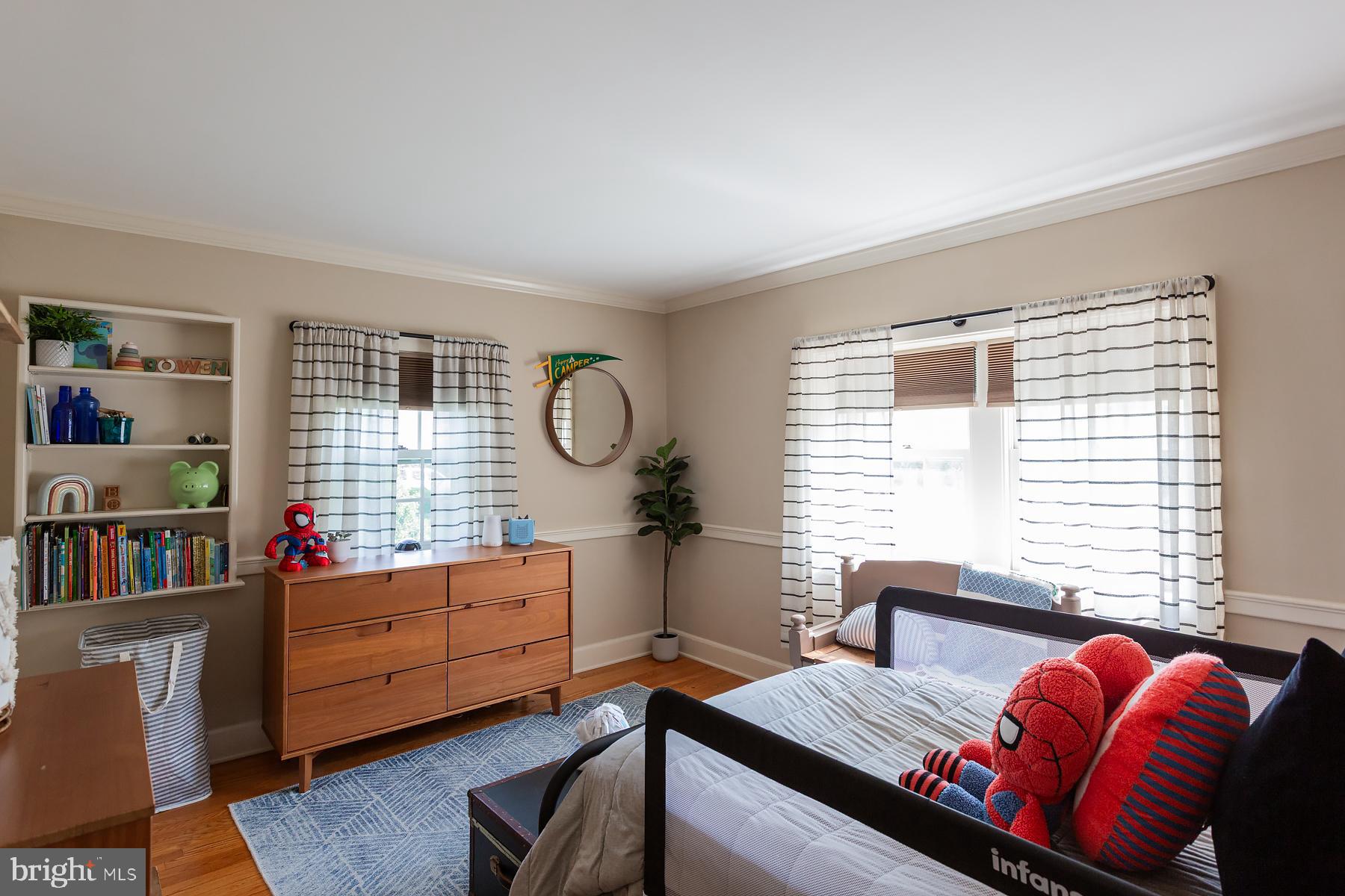 COUNTRY CLUB HEIGHTS - Residential