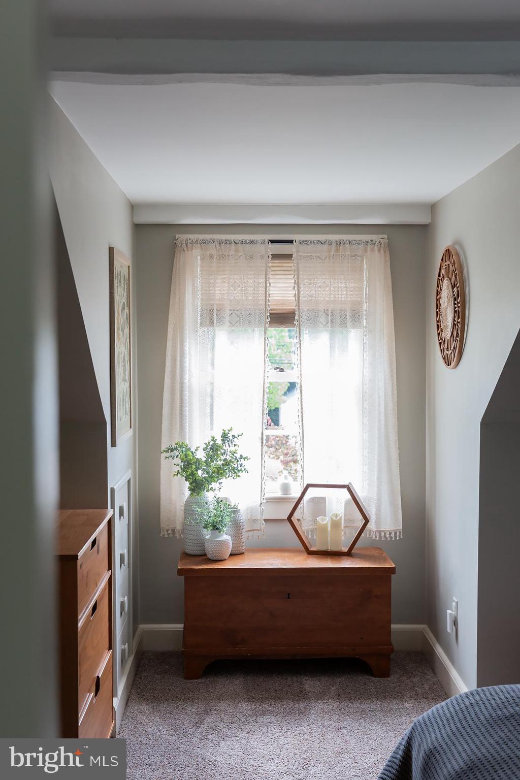 COUNTRY CLUB HEIGHTS - Residential