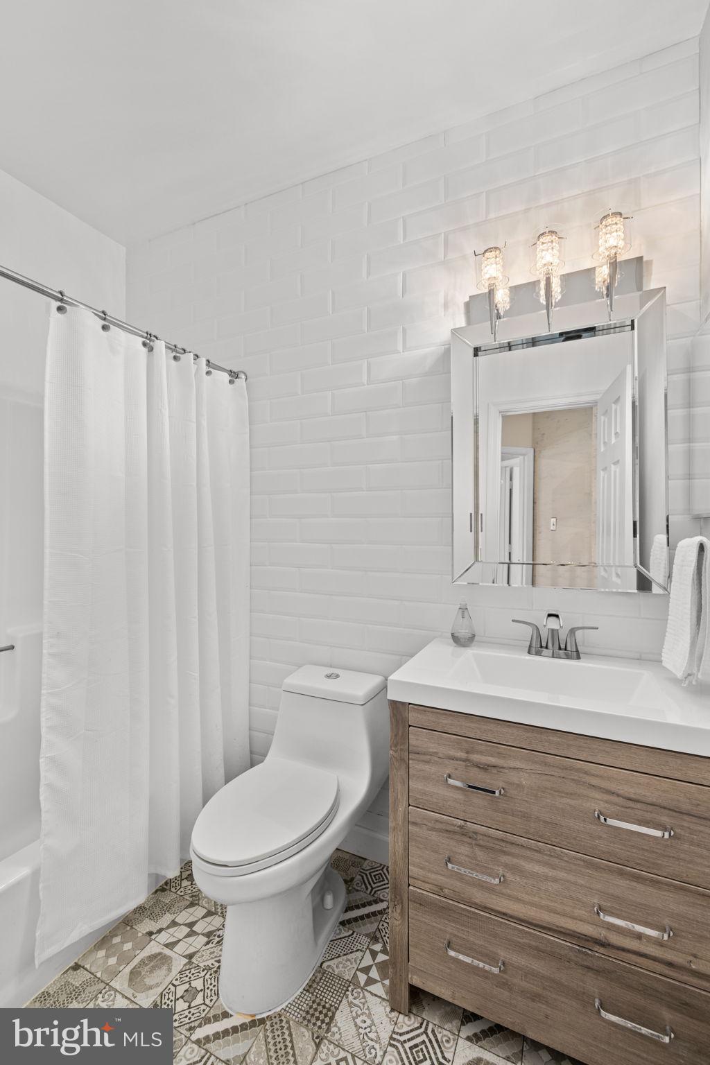 HILLWOOD - Residential