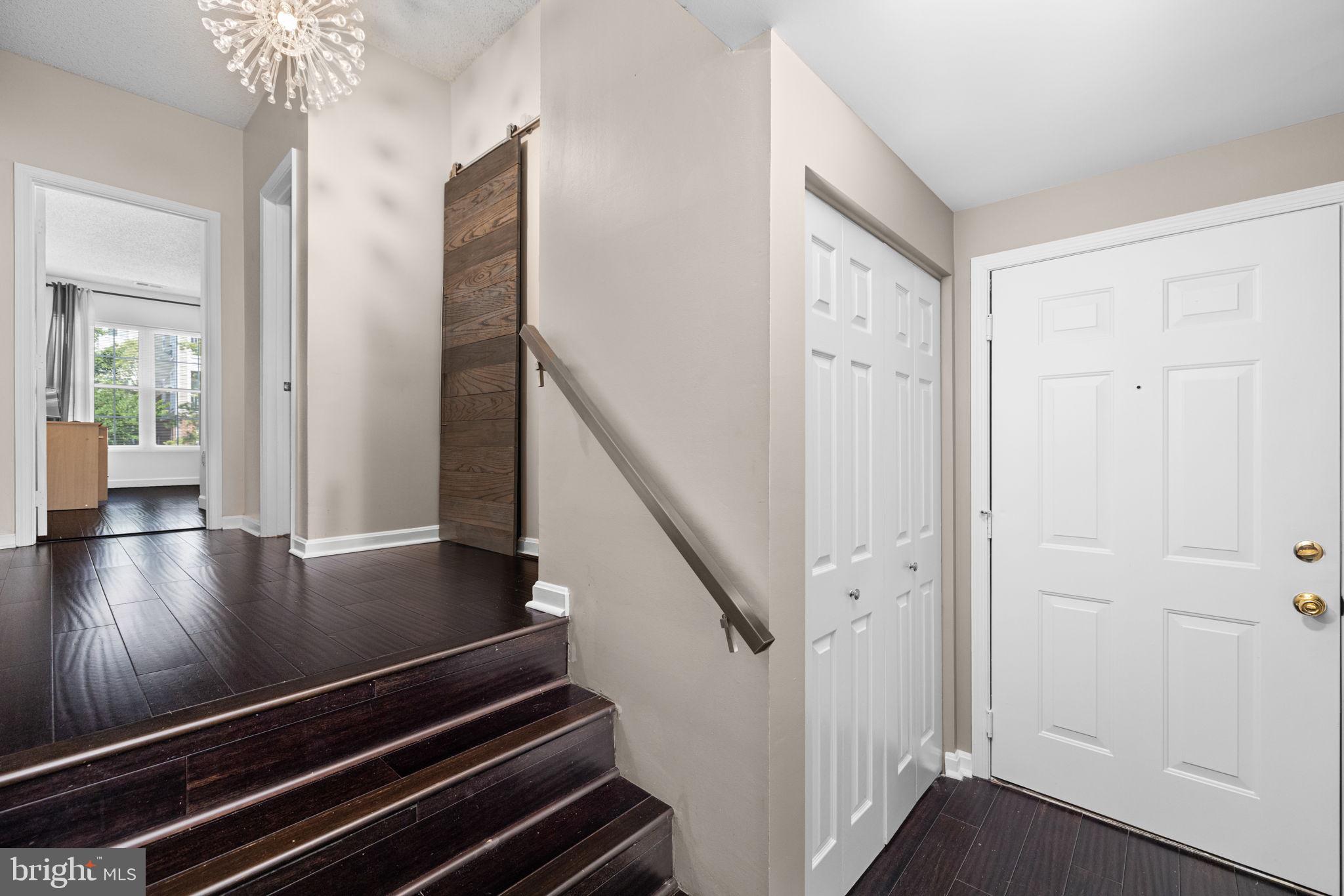 HILLWOOD - Residential