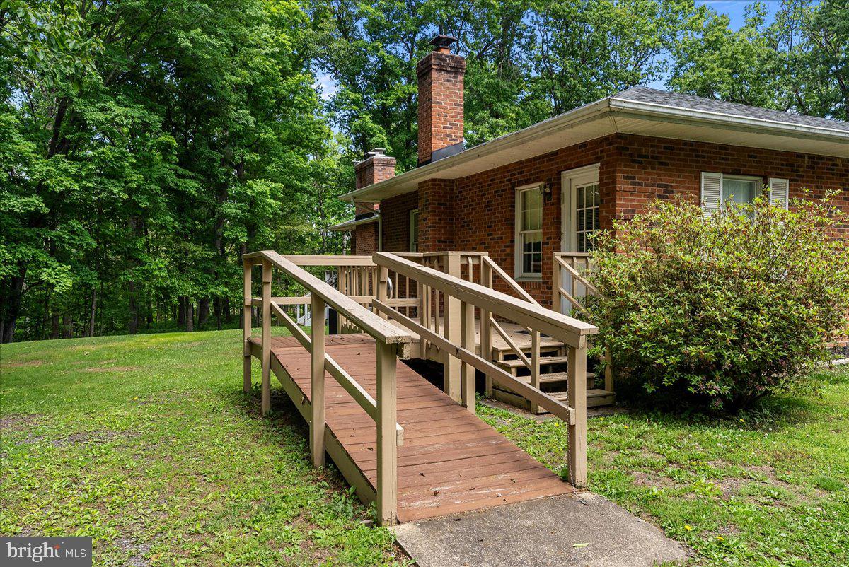 298 MCDANIEL LANE