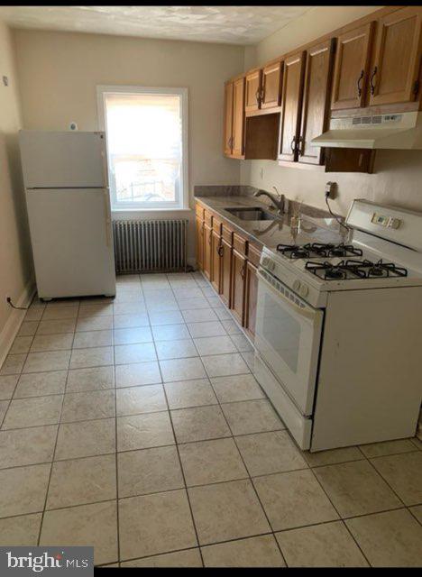 EDMONDSON VIILLAGE - Residential Lease